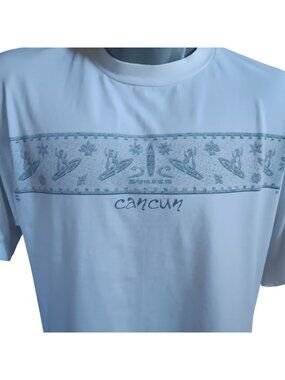 Cancun Mexico Souvenir Vintage XL T-shirt Y2K Mito Surf Boards ALL COTTON